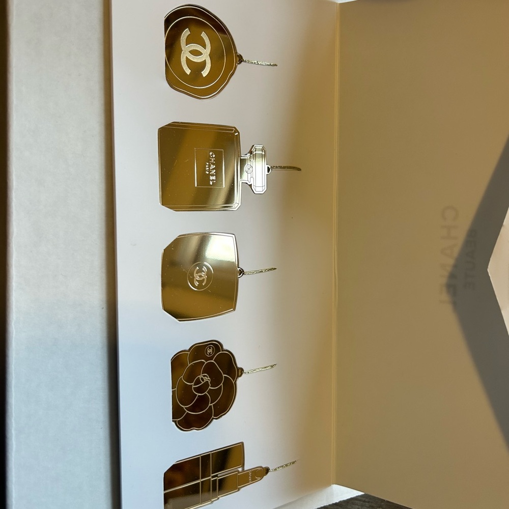 Chanel Ornaments Holiday Gift
